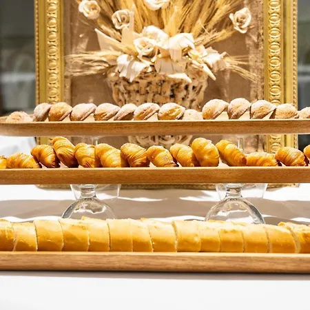 San Lorenzo - Boutique & Lettere